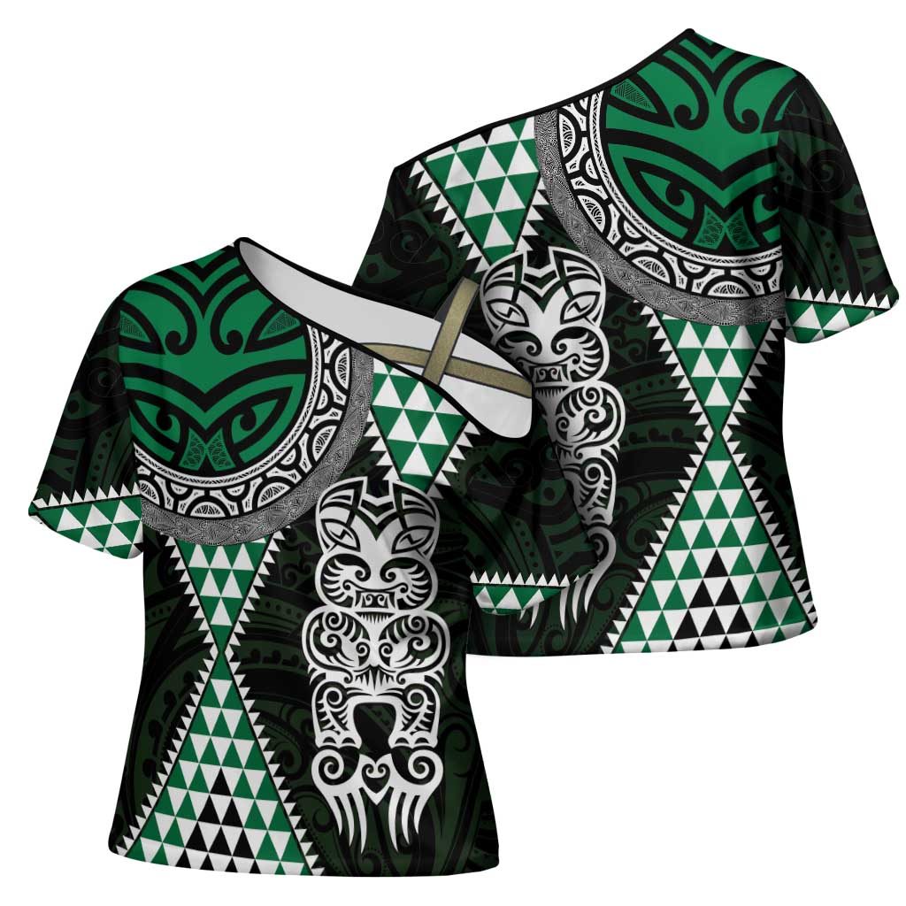 Green Aotearoa Niho Taniwha Cross Shoulder Shirt Maori Mythology Tooth - Taniko Motifs - Aussie Hoodie