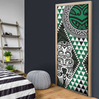Green Aotearoa Niho Taniwha Door Cover Maori Mythology Tooth - Taniko Motifs - Aussie Hoodie