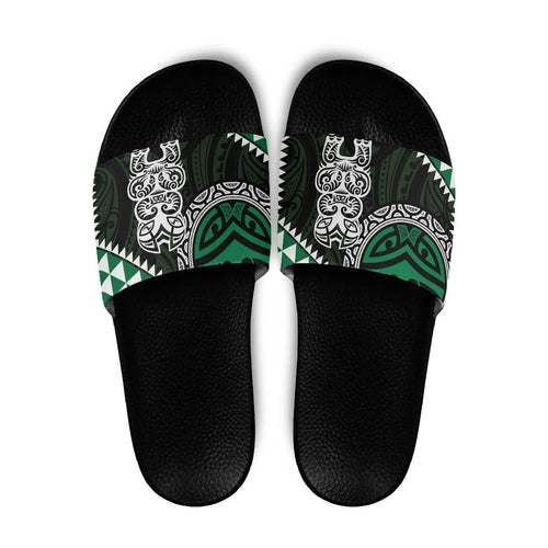 Green Aotearoa Niho Taniwha Slide Sandals Maori Mythology Tooth - Taniko Motifs - Aussie Hoodie