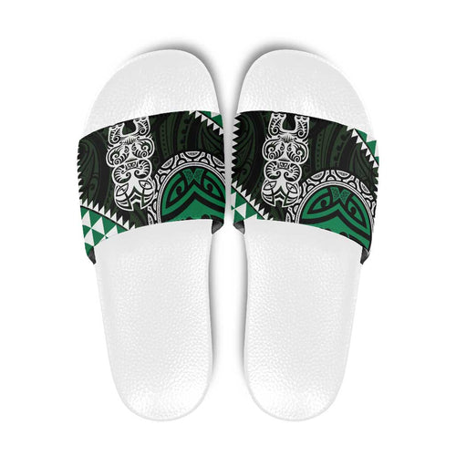 Green Aotearoa Niho Taniwha Slide Sandals Maori Mythology Tooth - Taniko Motifs - Aussie Hoodie