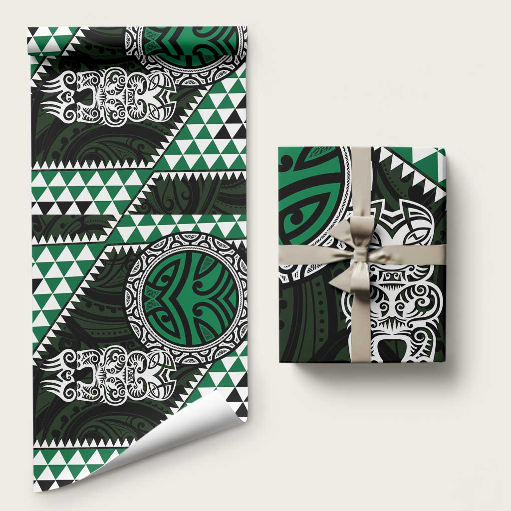 Green Aotearoa Niho Taniwha Wrapping Paper Maori Mythology Tooth - Taniko Motifs - Aussie Hoodie
