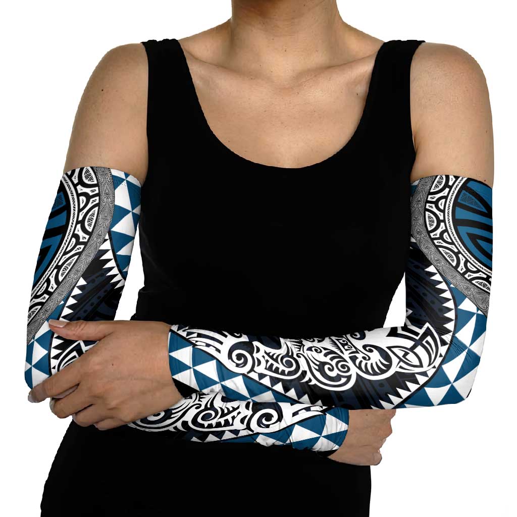 Blue Aotearoa Niho Taniwha Arm Sleeves Maori Mythology Tooth - Taniko Motifs - Aussie Hoodie