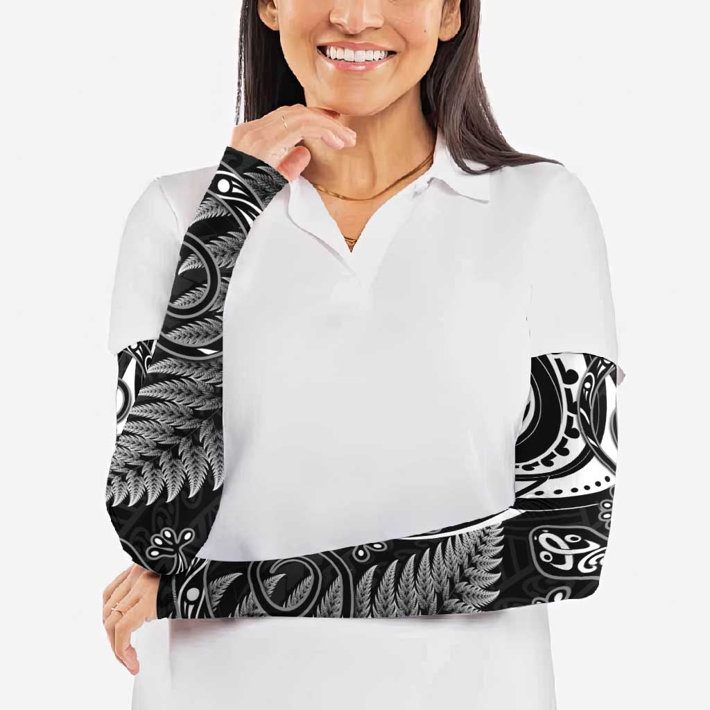New Zealand Lizard Arm Sleeves Silver Fern Aotearoa Maori - Aussie Hoodie