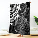 New Zealand Lizard Blanket Silver Fern Aotearoa Maori