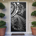 New Zealand Lizard Door Cover Silver Fern Aotearoa Maori - Aussie Hoodie
