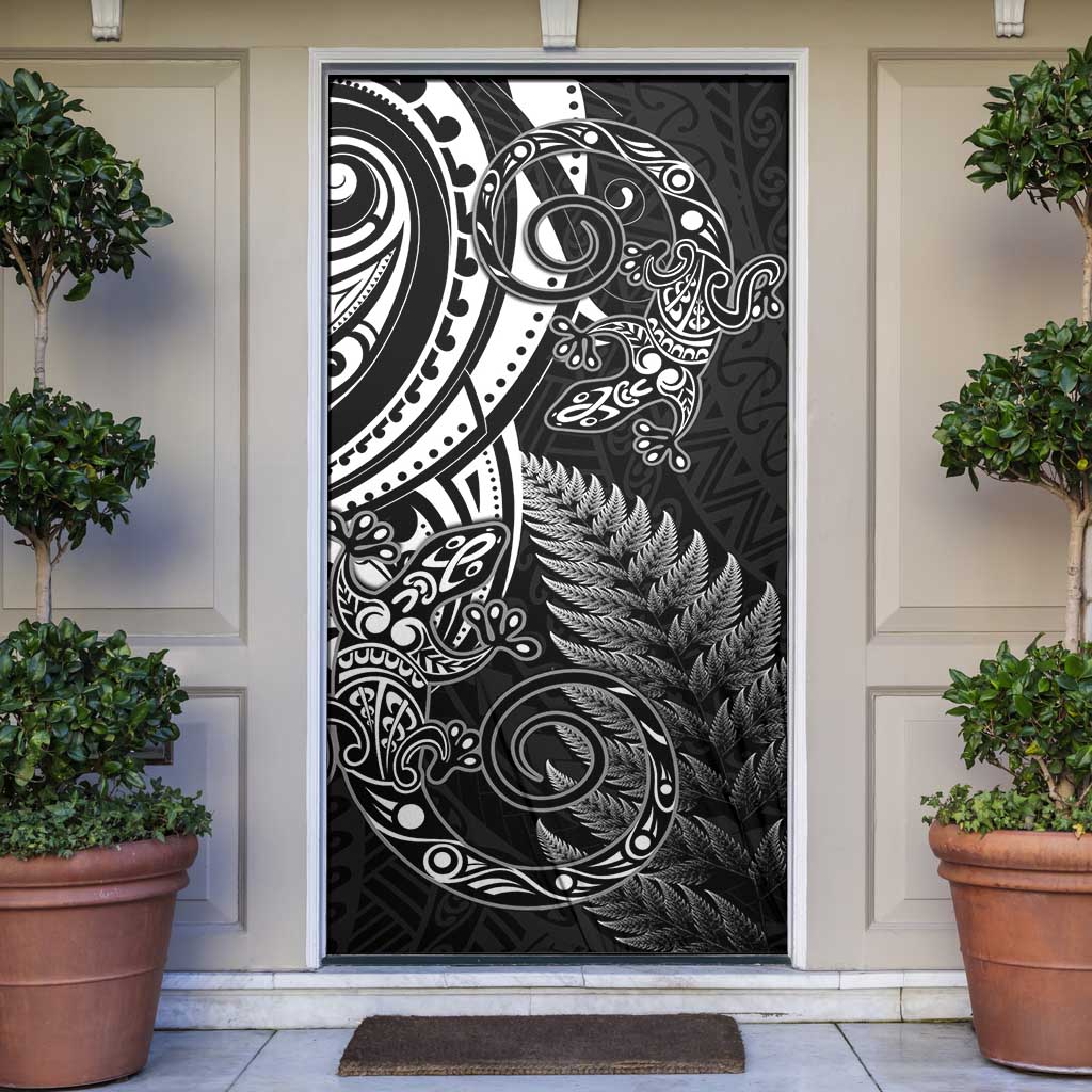 New Zealand Lizard Door Cover Silver Fern Aotearoa Maori - Aussie Hoodie