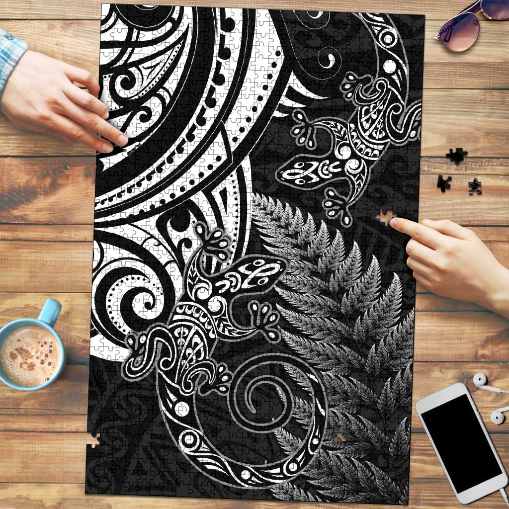 New Zealand Lizard Puzzle Silver Fern Aotearoa Maori - Aussie Hoodie