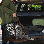 New Zealand Lizard Travel Bag Silver Fern Aotearoa Maori - Aussie Hoodie