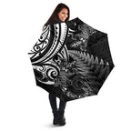 New Zealand Lizard Umbrella Silver Fern Aotearoa Maori - Aussie Hoodie