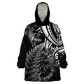 New Zealand Lizard Wearable Blanket Hoodie Silver Fern Aotearoa Maori