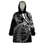 New Zealand Lizard Wearable Blanket Hoodie Silver Fern Aotearoa Maori