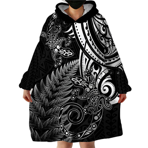 New Zealand Lizard Wearable Blanket Hoodie Silver Fern Aotearoa Maori
