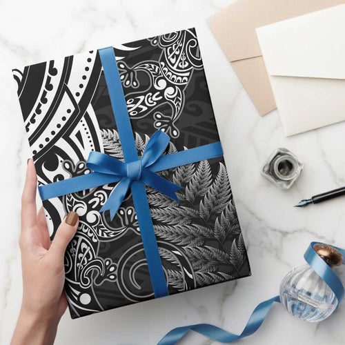 New Zealand Lizard Wrapping Paper Silver Fern Aotearoa Maori - Aussie Hoodie