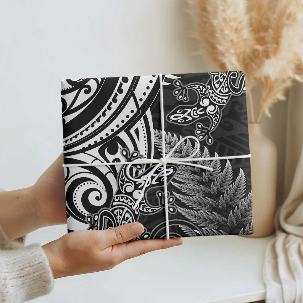 New Zealand Lizard Wrapping Paper Silver Fern Aotearoa Maori - Aussie Hoodie