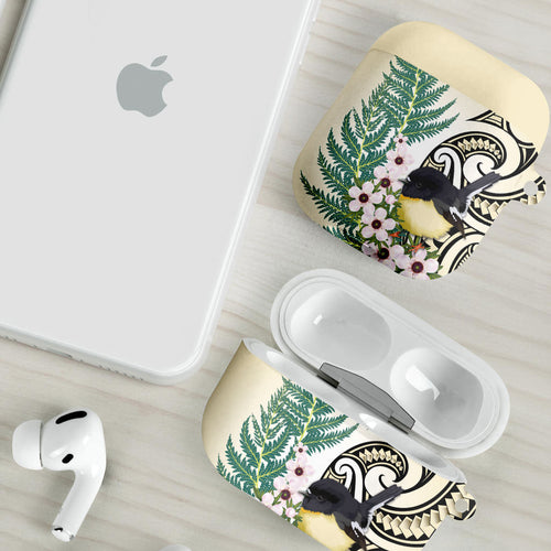 Endemic Tomtit New Zealand AirPods Case Miromiro Manuka Silver Fern Maori Pattern
