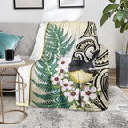 Endemic Tomtit New Zealand Blanket Miromiro Manuka Silver Fern Maori Pattern