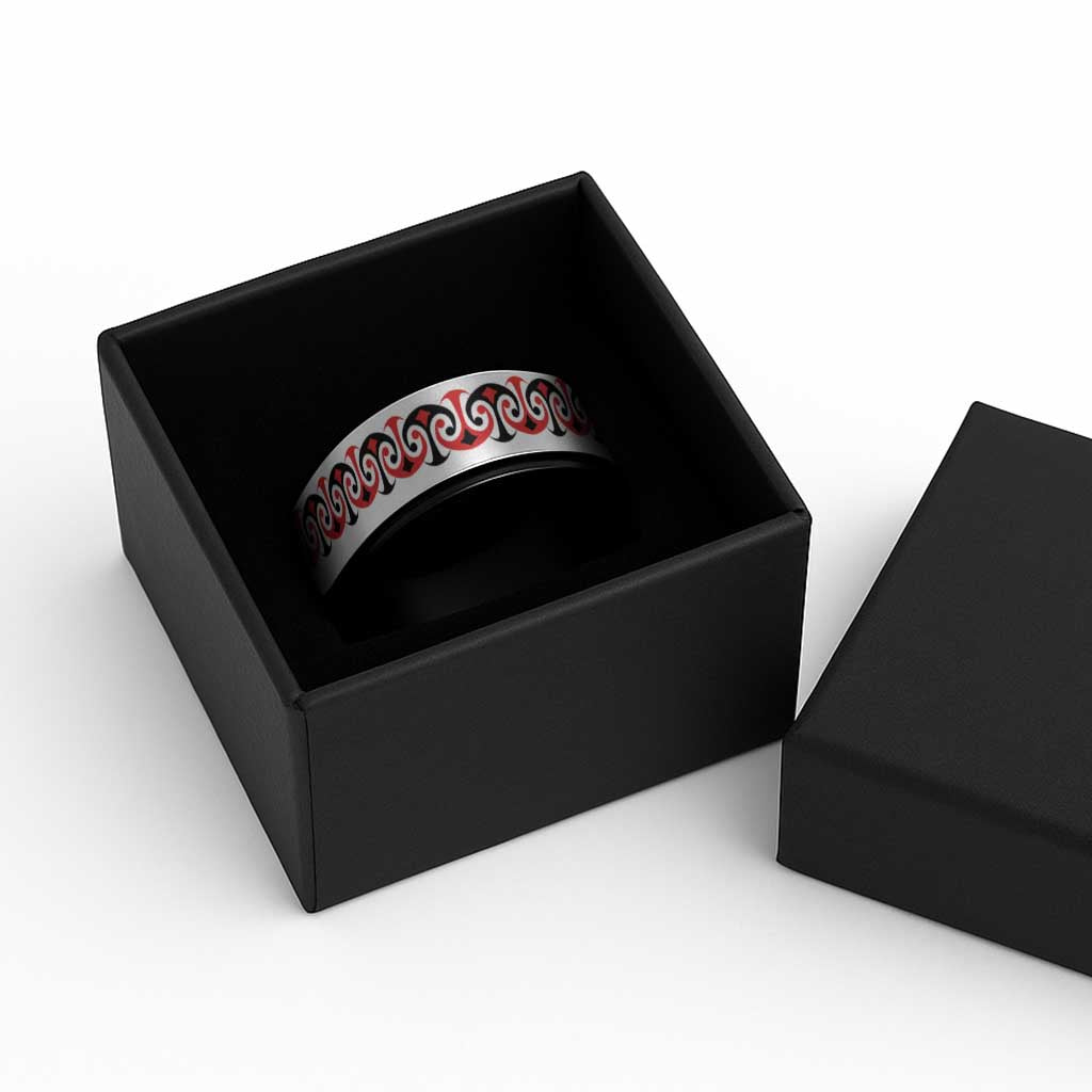 New Zealand Ngutu Kaka Kowhaiwhai Motif Spinner Ring - Aussie Hoodie