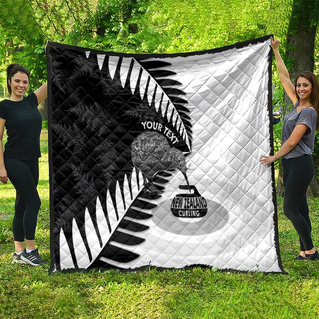 New Zealand Silver Fern Curling Personalised Quilt Aotearoa Kiwi Ponga Black White Version - Aussie Hoodie