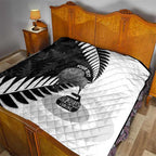 New Zealand Silver Fern Curling Personalised Quilt Aotearoa Kiwi Ponga Black White Version - Aussie Hoodie