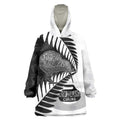 New Zealand Silver Fern Curling Personalised Wearable Blanket Hoodie Aotearoa Kiwi Ponga Black White Version - Aussie Hoodie
