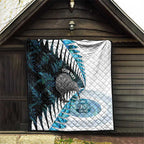 New Zealand Silver Fern Curling Personalised Quilt Aotearoa Kiwi Ponga Paua Shell Version - Aussie Hoodie