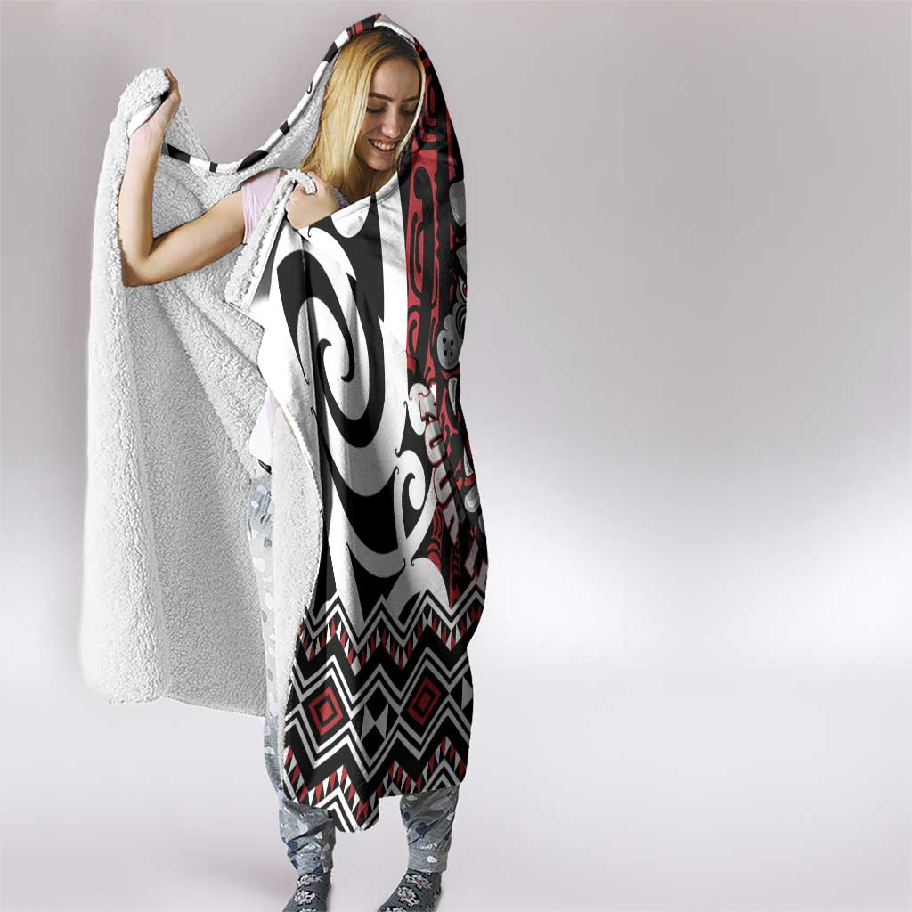 Personalised Aotearoa Bulldog Hooded Blanket New Zealand Maori Taniko Art