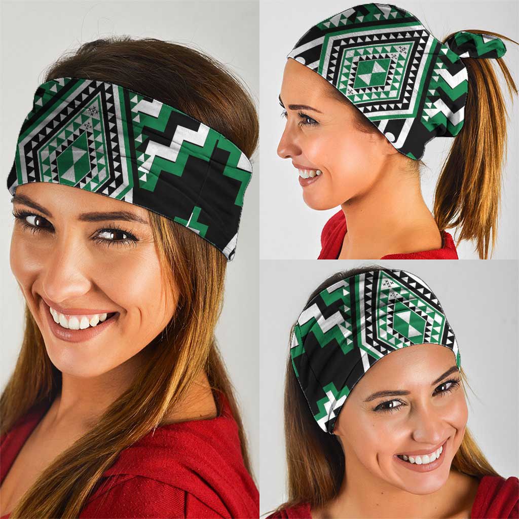 Green New Zealand Taniko Poutama Patikitiki Neck Gaiter - Aussie Hoodie