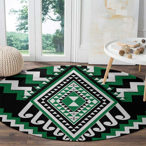 Green Aotearoa Taniko Poutama Patikitiki Round Carpet