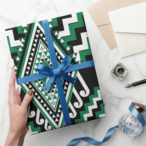 Green Aotearoa Taniko Poutama Patikitiki Wrapping Paper - Aussie Hoodie