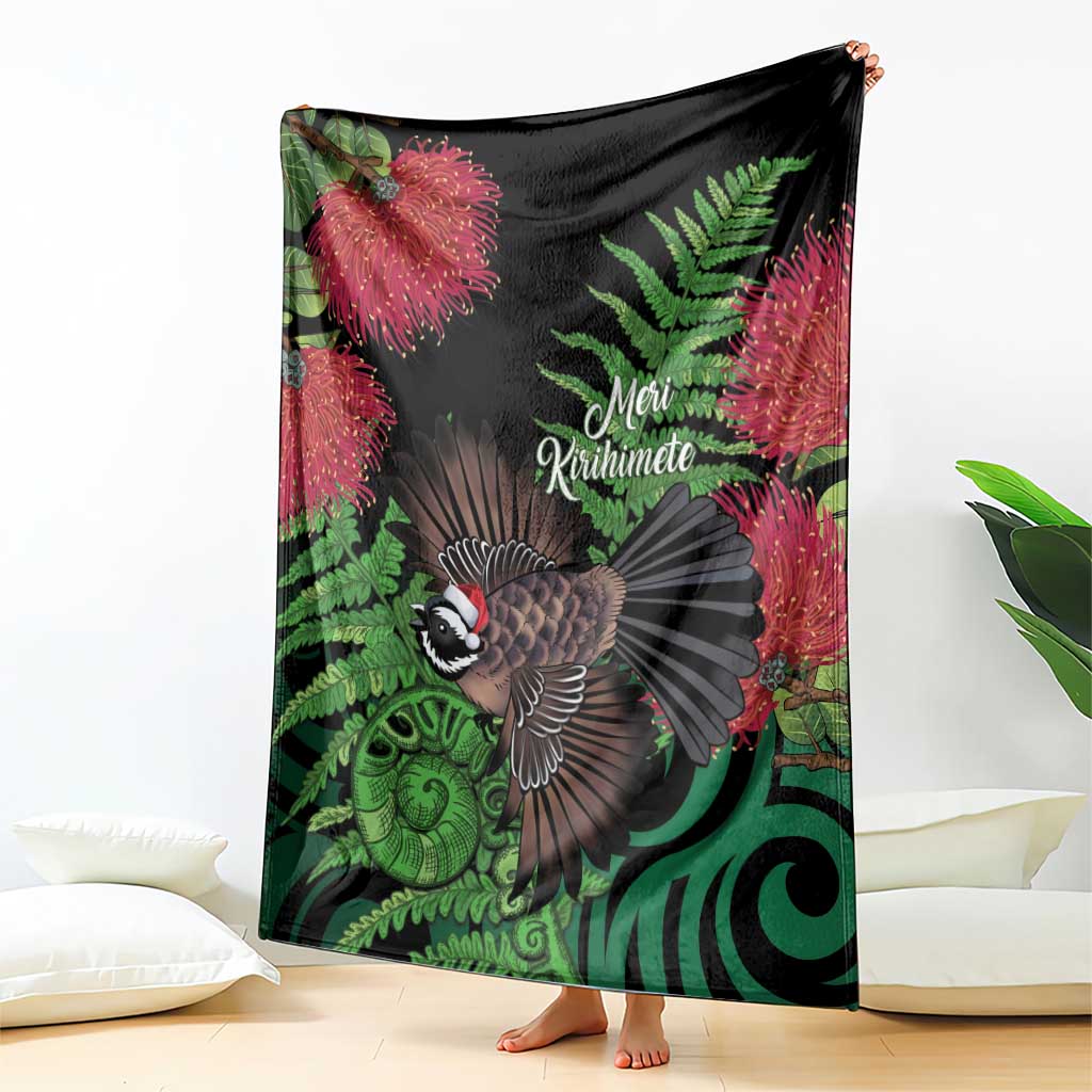 Meri Kirihimete New Zealand Blanket Piwakawaka Koru Fern Mix Pohutukawa - Aussie Hoodie
