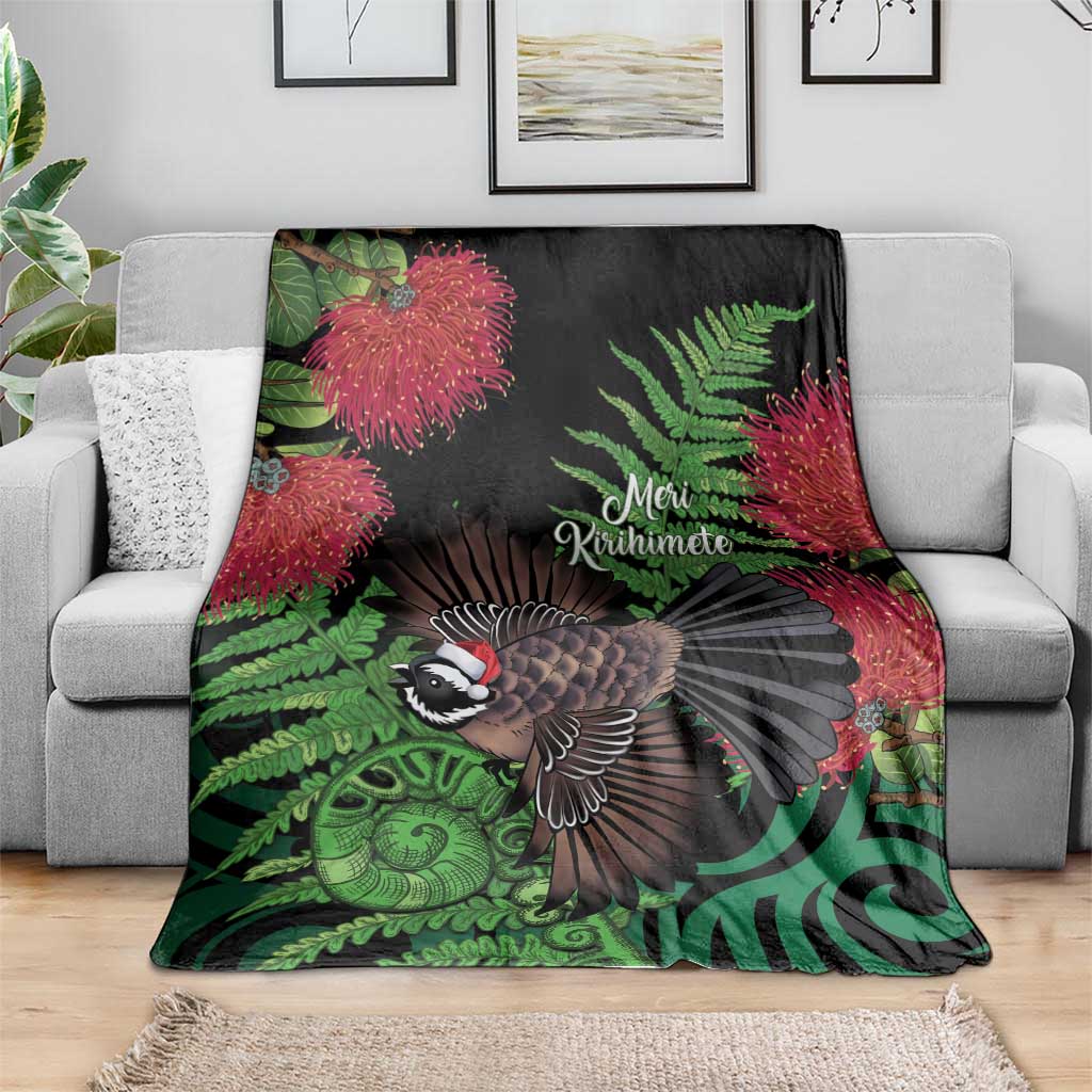 Meri Kirihimete New Zealand Blanket Piwakawaka Koru Fern Mix Pohutukawa - Aussie Hoodie