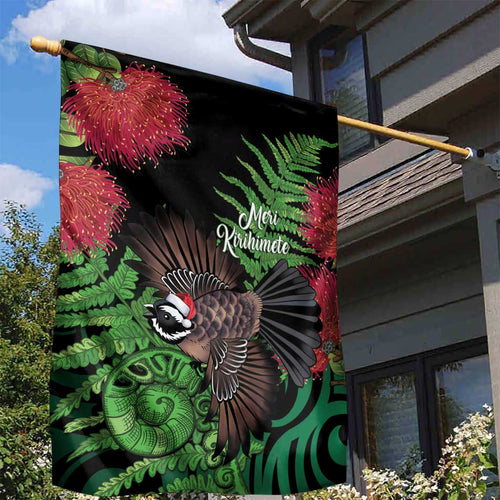 Meri Kirihimete New Zealand Garden Flag Piwakawaka Koru Fern Mix Pohutukawa - Aussie Hoodie