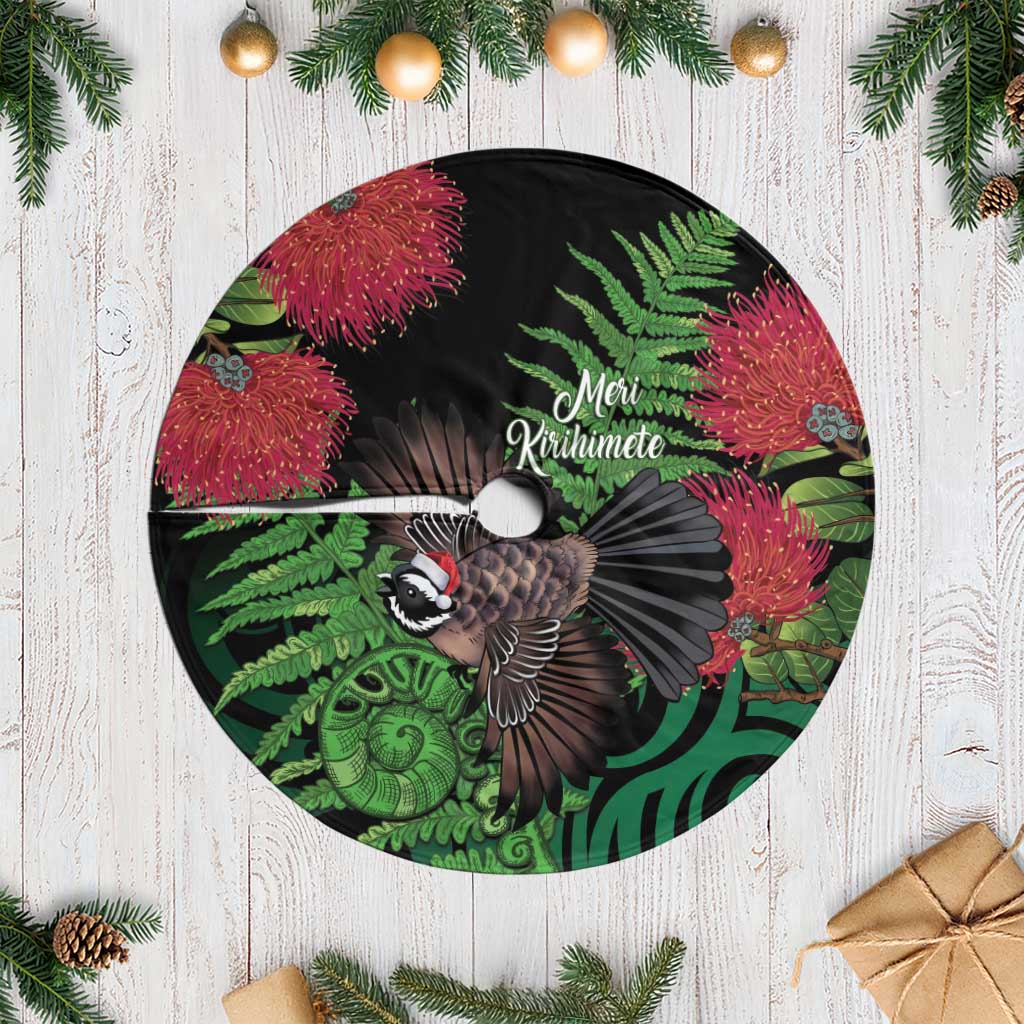 Meri Kirihimete New Zealand Tree Skirt Piwakawaka Koru Fern Mix Pohutukawa - Aussie Hoodie