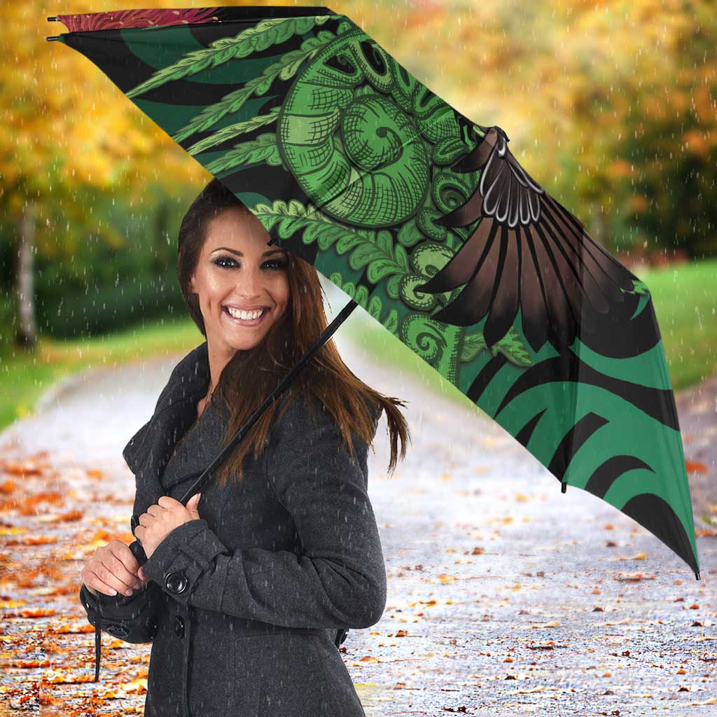Meri Kirihimete New Zealand Umbrella Piwakawaka Koru Fern Mix Pohutukawa - Aussie Hoodie