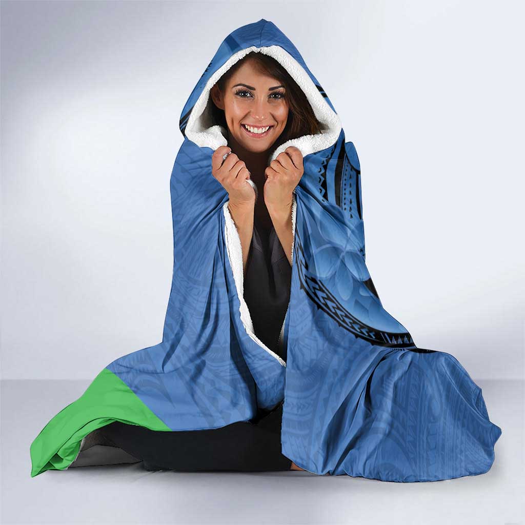 New Zealand Chatham Islands Hooded Blanket Wharekauri Forget Me Not With Black Robin