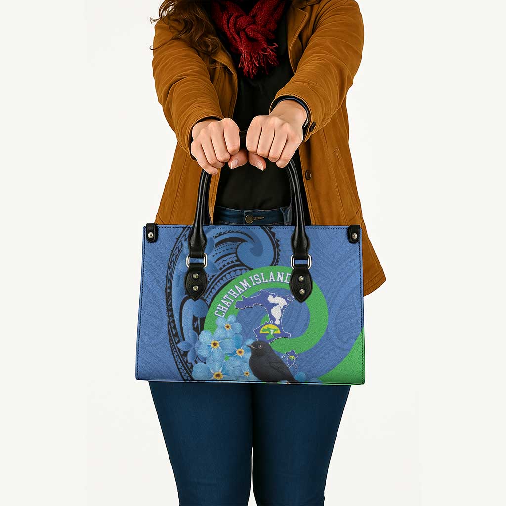 New Zealand Chatham Islands Leather Bag Wharekauri Forget Me Not With Black Robin - Aussie Hoodie