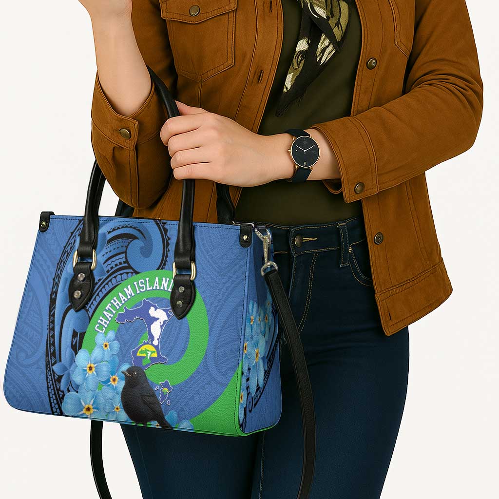 New Zealand Chatham Islands Leather Bag Wharekauri Forget Me Not With Black Robin - Aussie Hoodie
