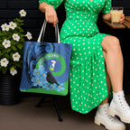 New Zealand Chatham Islands Tote Bag Wharekauri Forget Me Not With Black Robin - Aussie Hoodie
