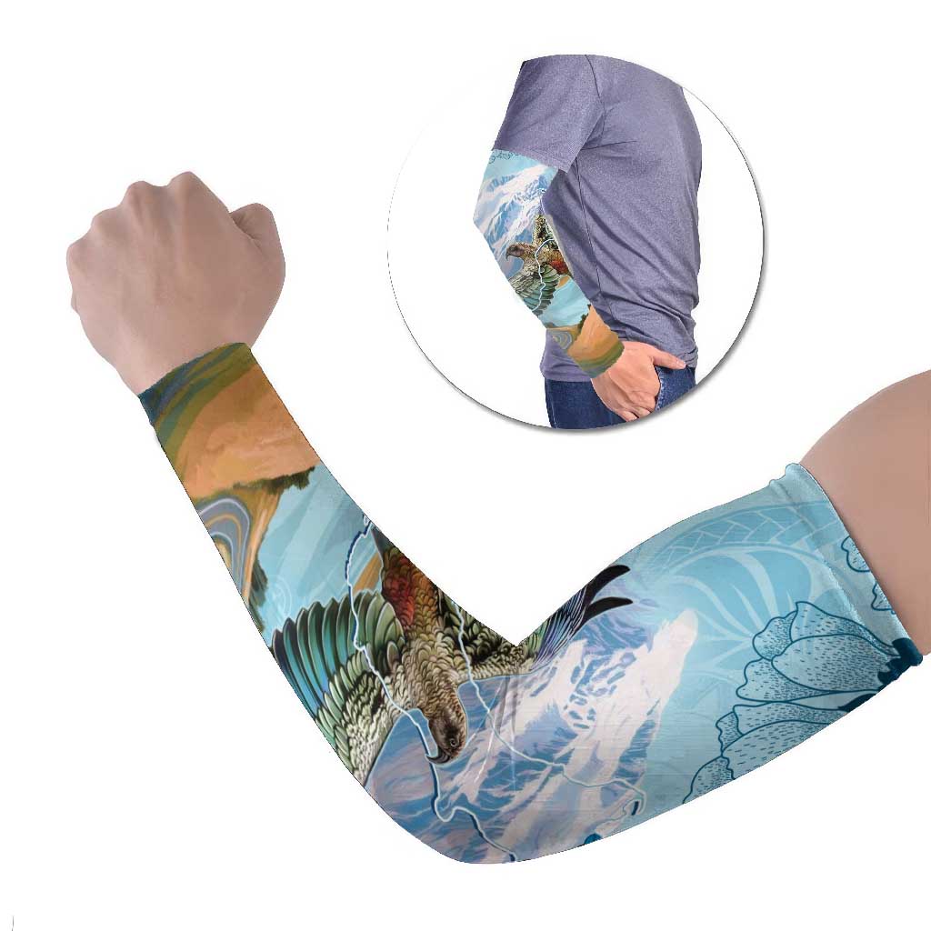New Zealand South Island Arm Sleeves Te Waipounamu Aoraki Kea Bird - Aussie Hoodie