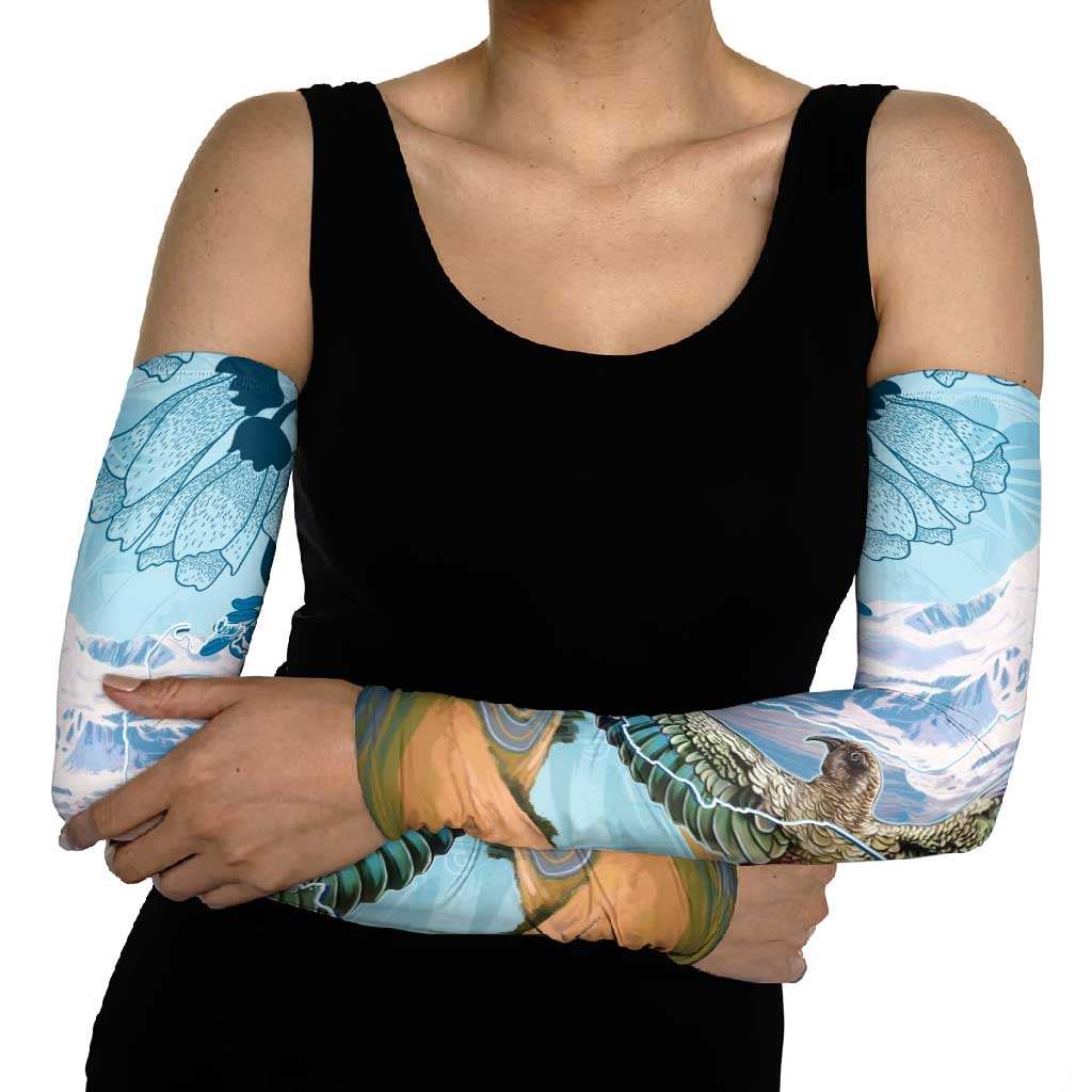 New Zealand South Island Arm Sleeves Te Waipounamu Aoraki Kea Bird - Aussie Hoodie