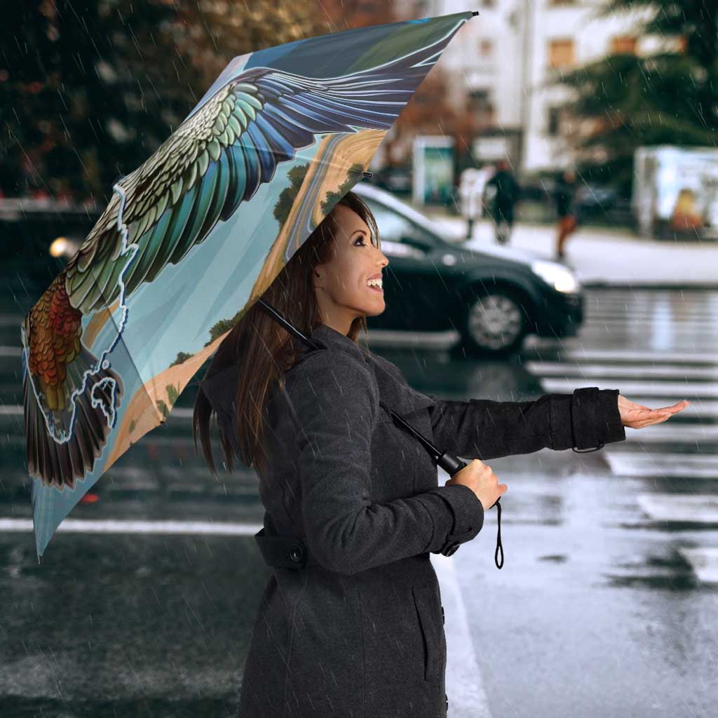 New Zealand South Island Umbrella Te Waipounamu Aoraki Kea Bird - Aussie Hoodie