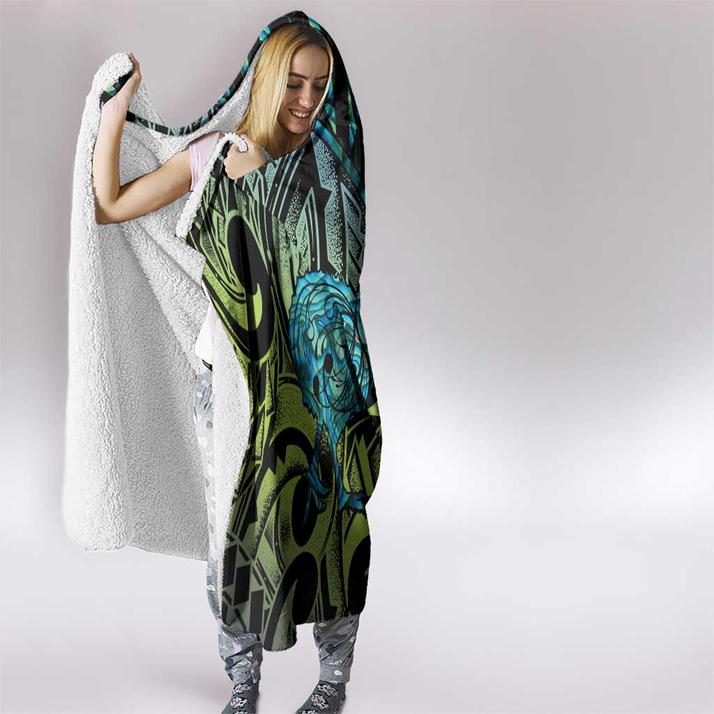 Southland Takehe Pounama Hooded Blanket Aotearoa Poutama Paua Shell Fern