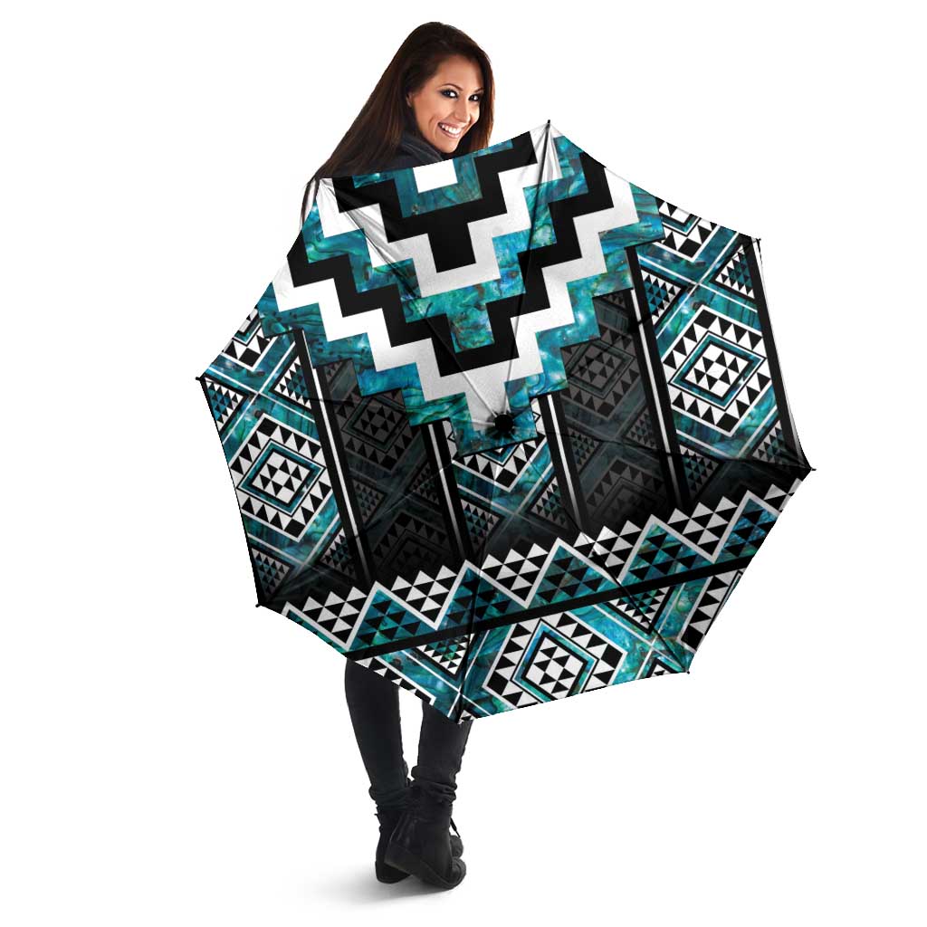 Paua Shell Taniko Pattern Aotearoa Umbrella Niho Taniwha Mix Poutama - Aussie Hoodie