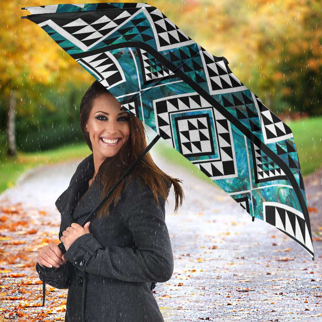 Paua Shell Taniko Pattern Aotearoa Umbrella Niho Taniwha Mix Poutama - Aussie Hoodie