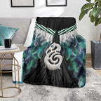Aotearoa Korowai Motif Blanket Hei Manaia Poutama Maori Pattern