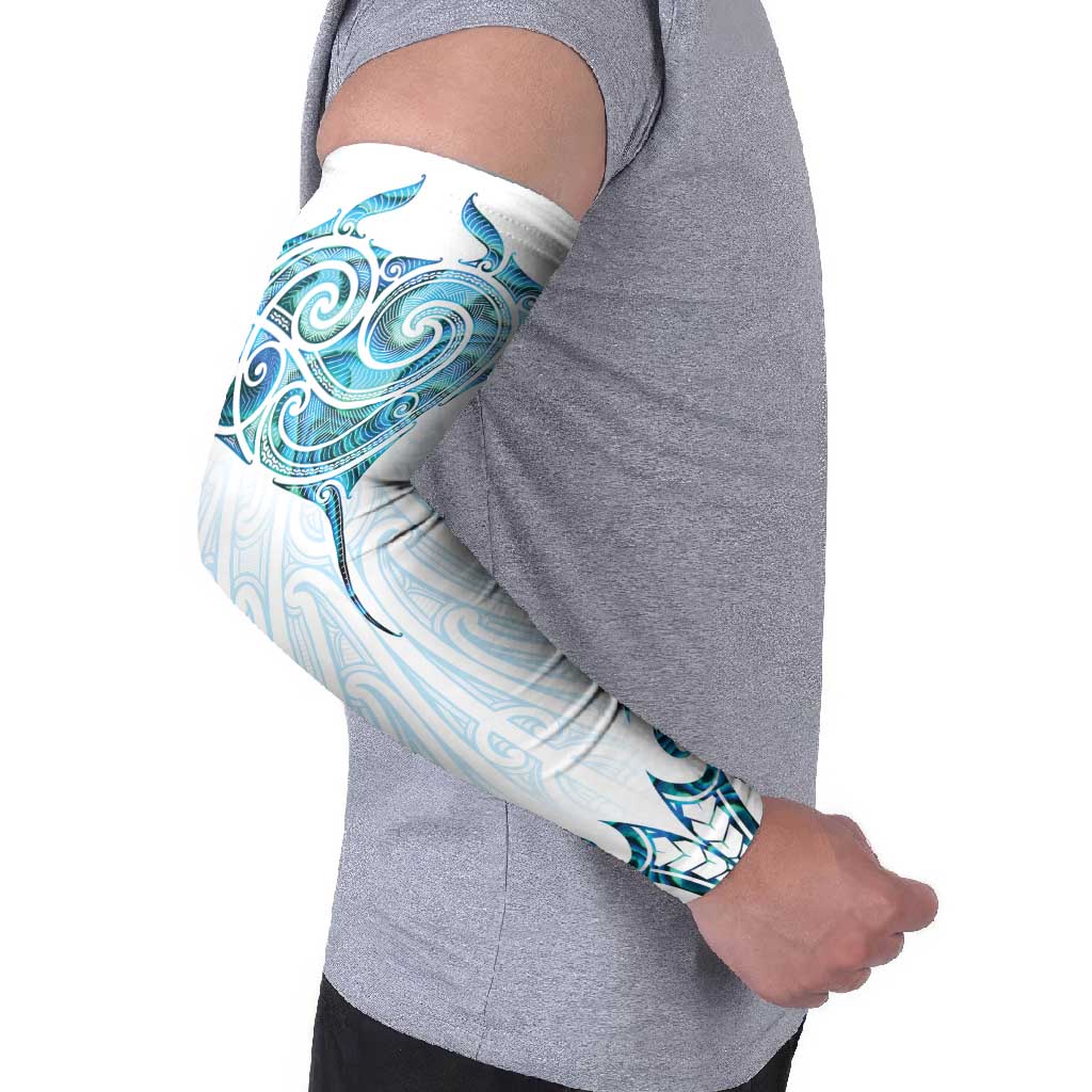 New Zealand Manta Ray Tattoo Arm Sleeves Aotearoa Maori Haehae Paua Shell - Aussie Hoodie