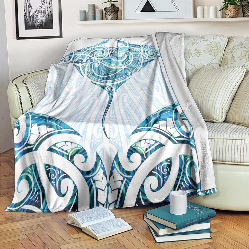 New Zealand Manta Ray Tattoo Blanket Aotearoa Maori Haehae Paua Shell - Aussie Hoodie