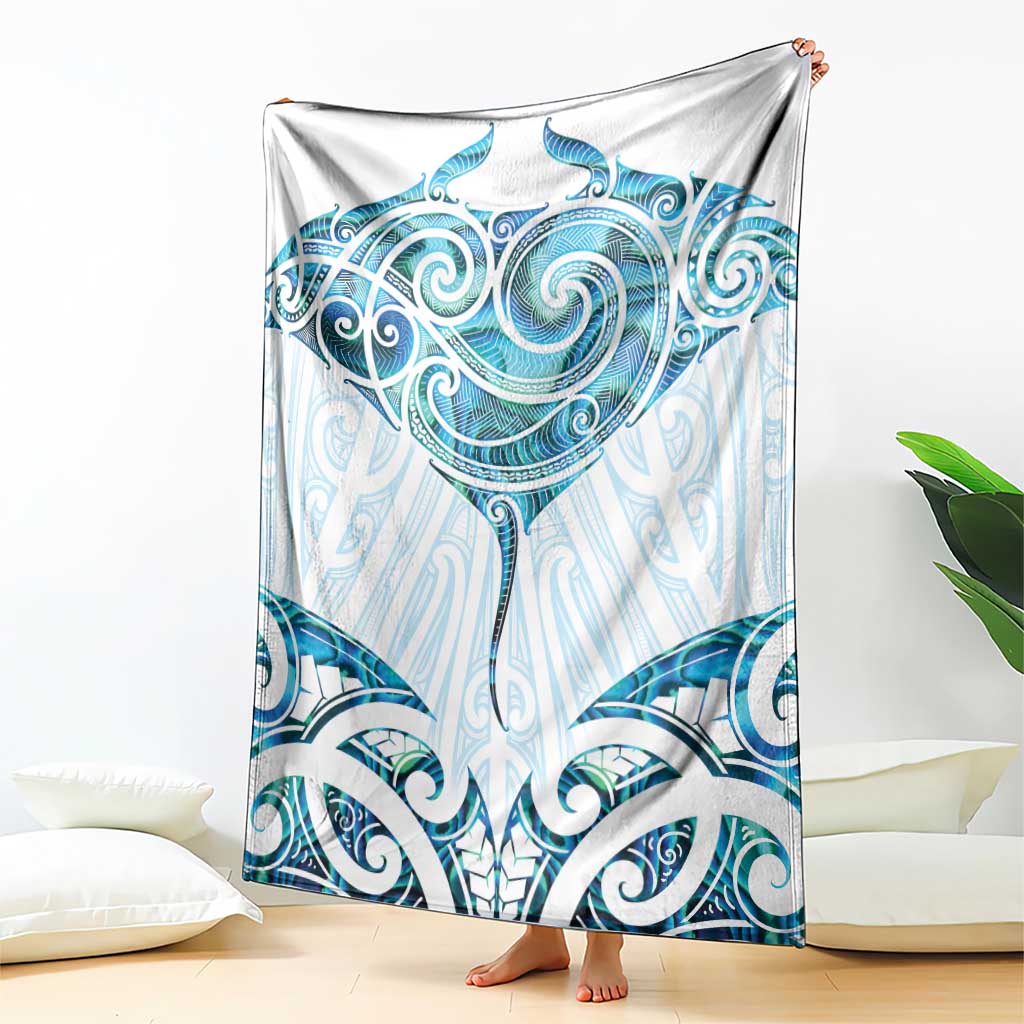 New Zealand Manta Ray Tattoo Blanket Aotearoa Maori Haehae Paua Shell - Aussie Hoodie