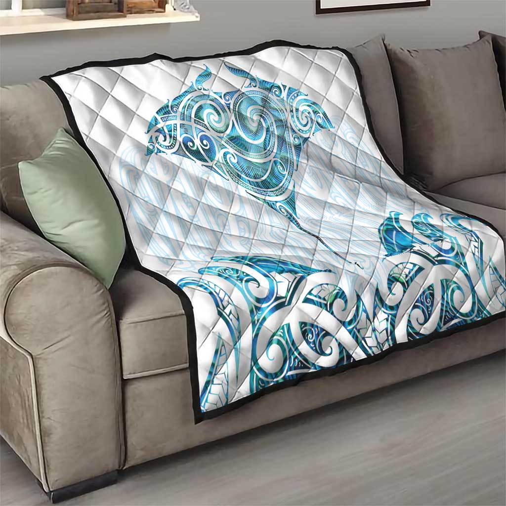 New Zealand Manta Ray Tattoo Quilt Aotearoa Maori Haehae Paua Shell - Aussie Hoodie