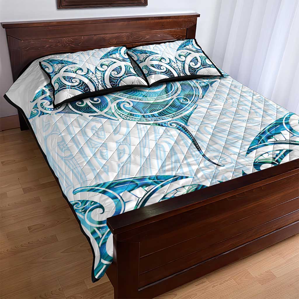 New Zealand Manta Ray Tattoo Quilt Bed Set Aotearoa Maori Haehae Paua Shell - Aussie Hoodie
